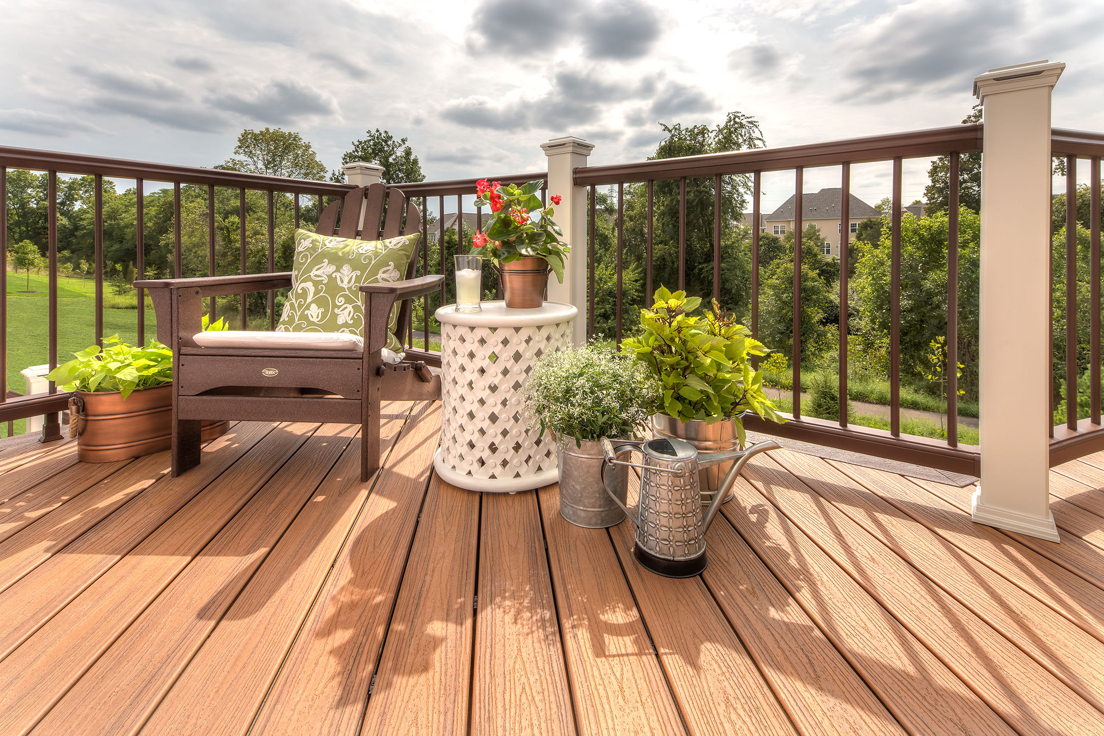Pritchell Transcend Tiki Torch Transcend Railing Furniture (7)